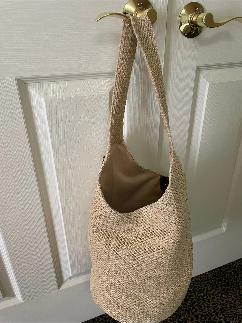 House of Harlow 1960 neutral beige